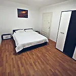 In Regim Hotelier Alojamento de Turismo Selvagem Braşov