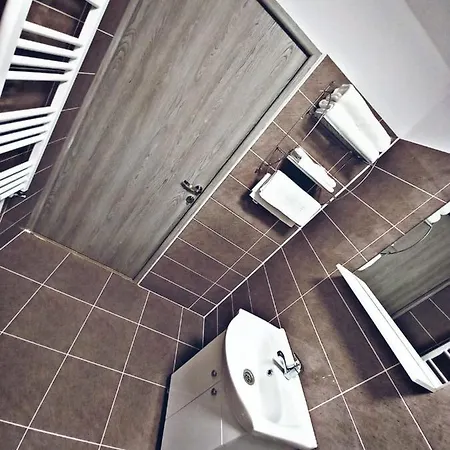 In Regim Hotelier Braşov