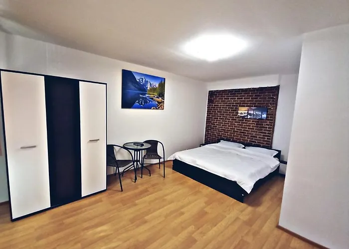 In Regim Hotelier Дерев'яний котедж