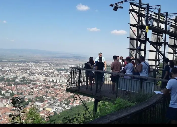 Дерев'яний котедж In Regim Hotelier Брашов